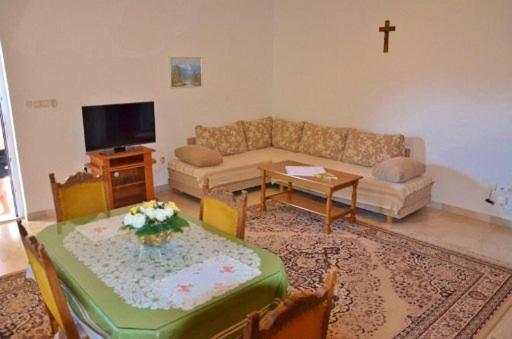 Apartment Knez โตรกีร์ ภายนอก รูปภาพ