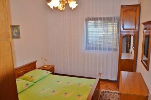 Apartment Knez โตรกีร์ ภายนอก รูปภาพ
