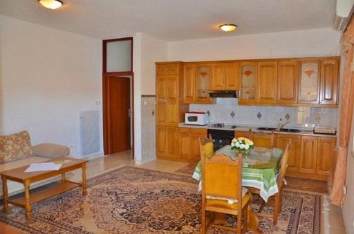 Apartment Knez โตรกีร์ ภายนอก รูปภาพ
